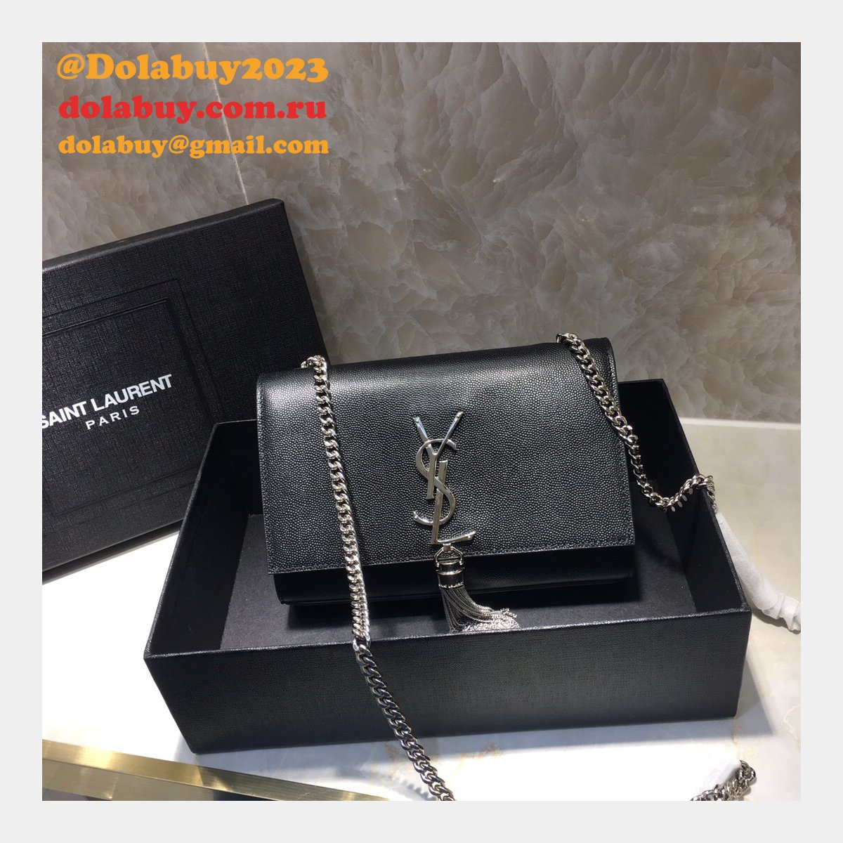 Saint Laurent 20CM Vicky Quilted Shoulder Bag