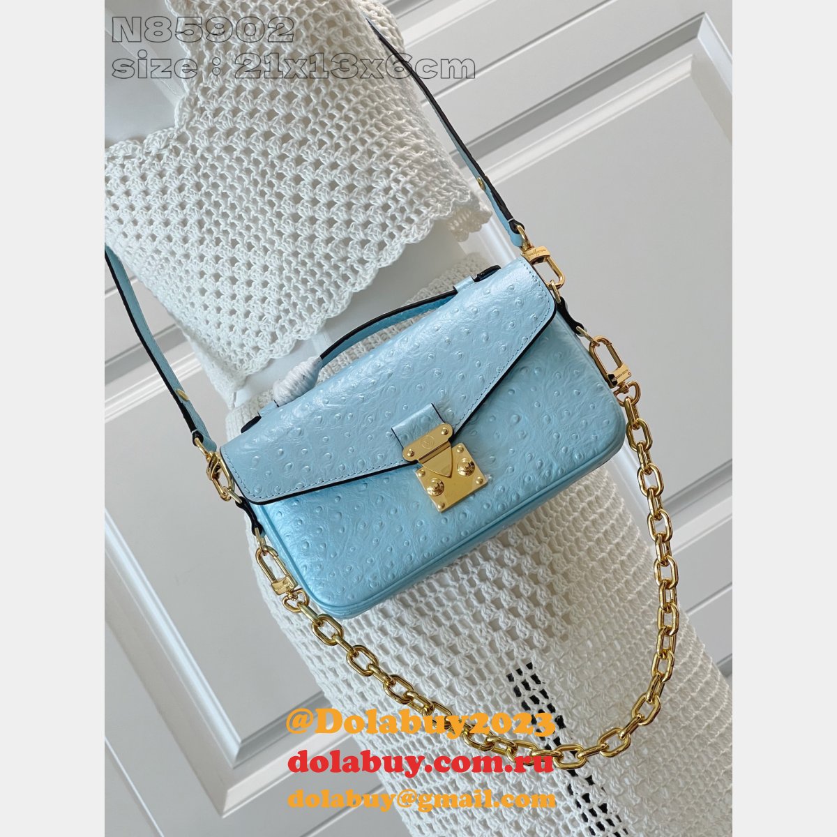 LV N85902 Pochette Métis East West Louis Vuitton Replica Bag