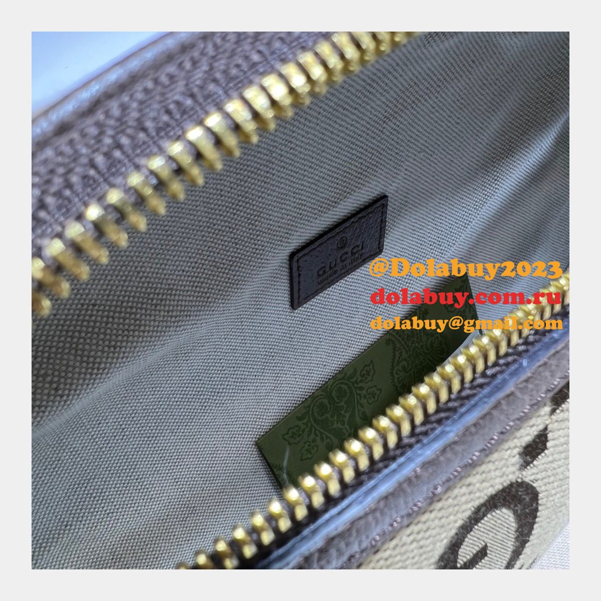 Gucci Fake 696031 Jumbo GG belt bag in camel and ebony GG canvas