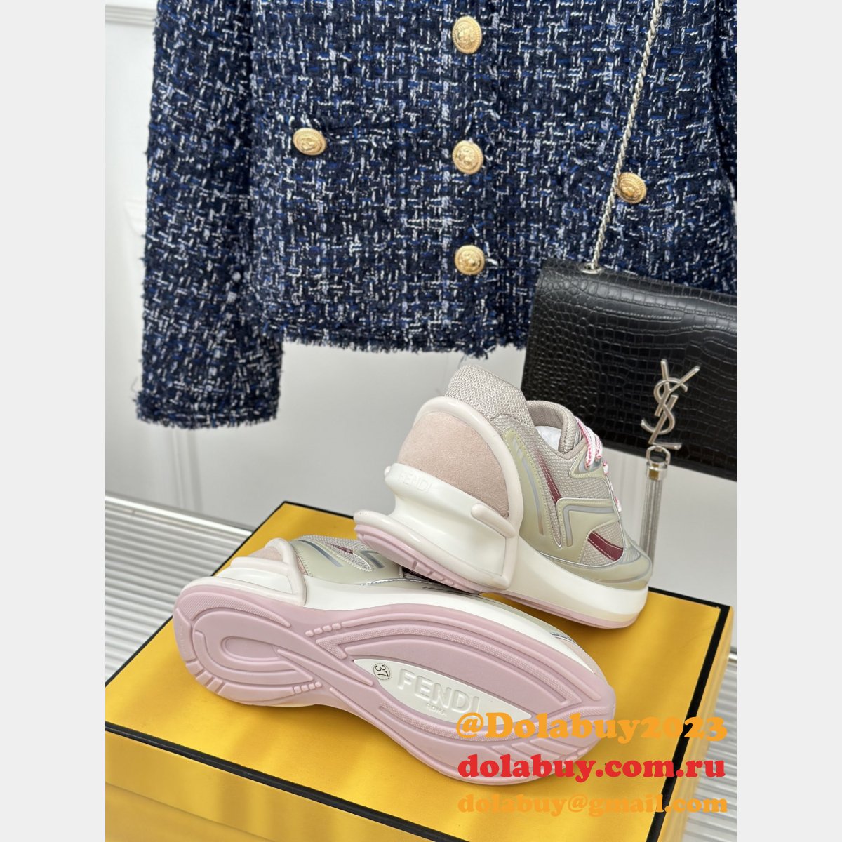 Best Replica Fendi Sneakers Wholesale selling