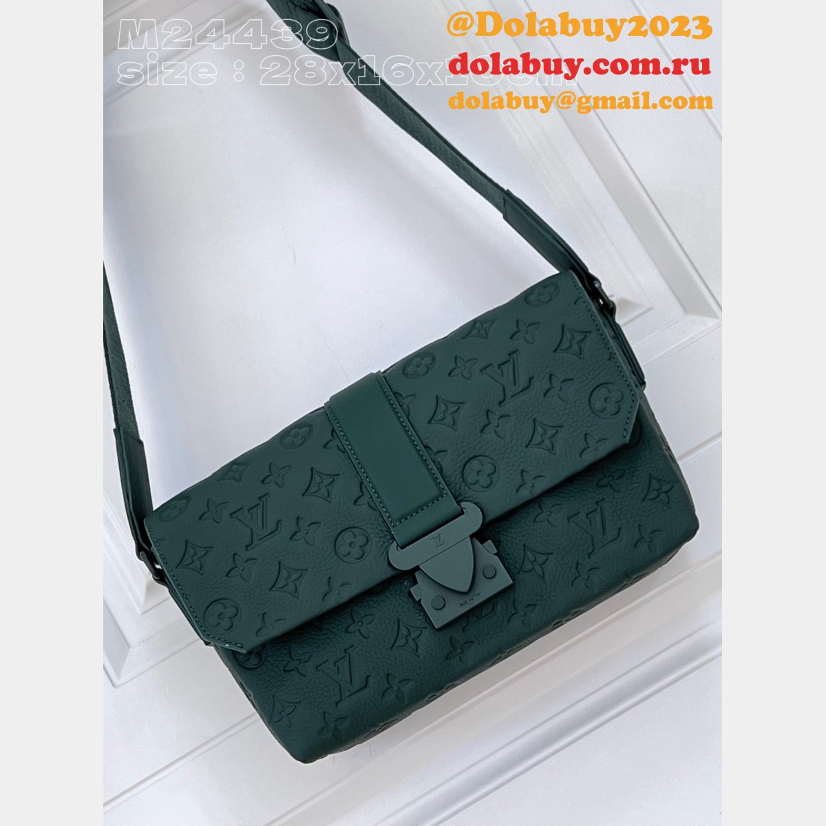 S-Cape Messenger Taurillon M24439 Green LV Knockoff Men Bags