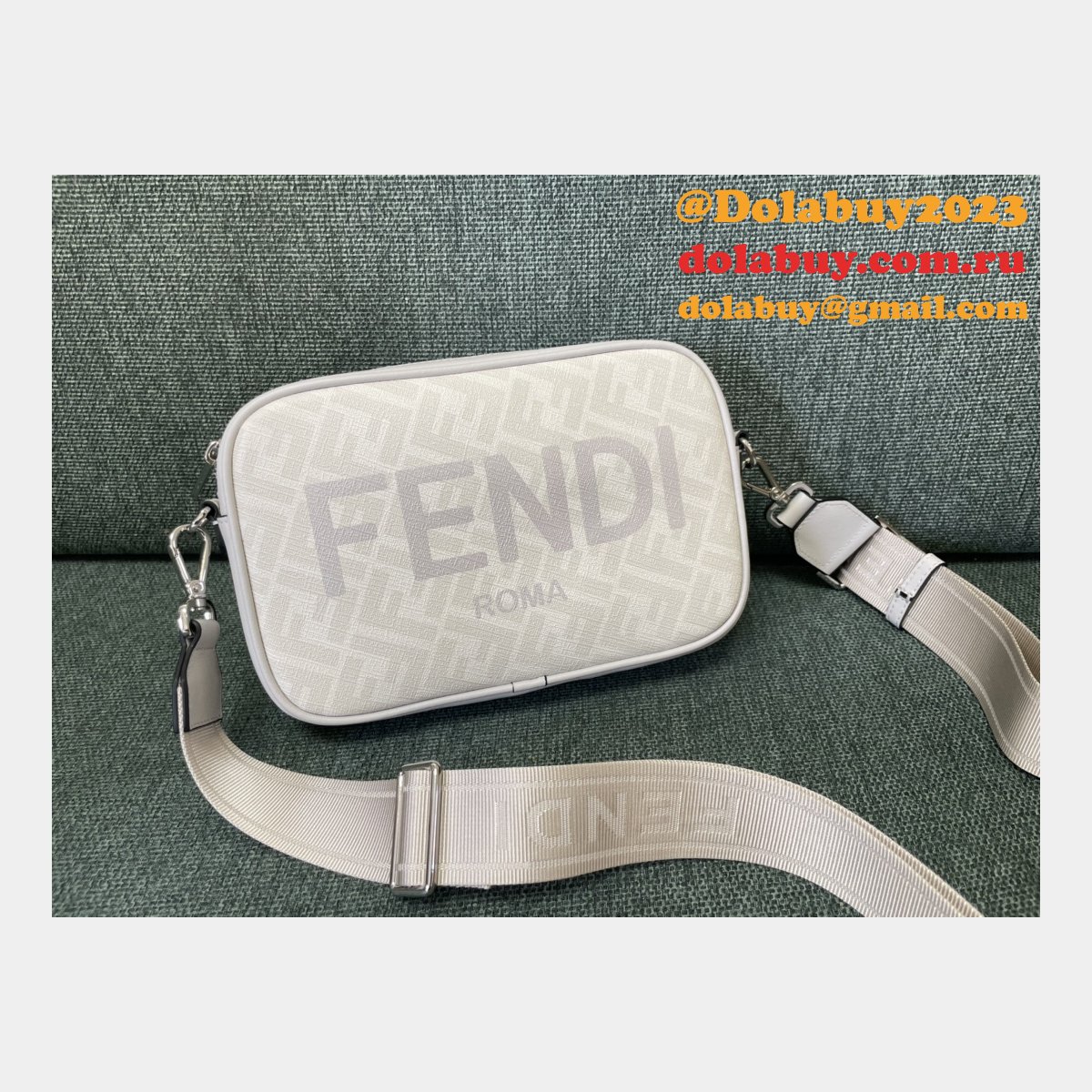 Replica Luxury & Designer 8587 Fendi Camera Bags