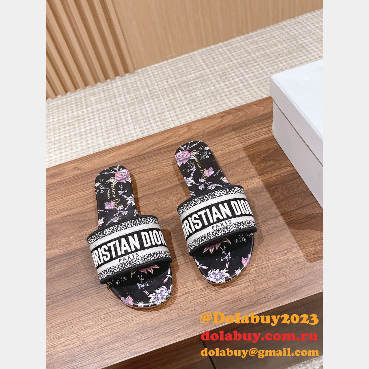 Perfect Fake DIOR DWAY SLIDE Duplicate