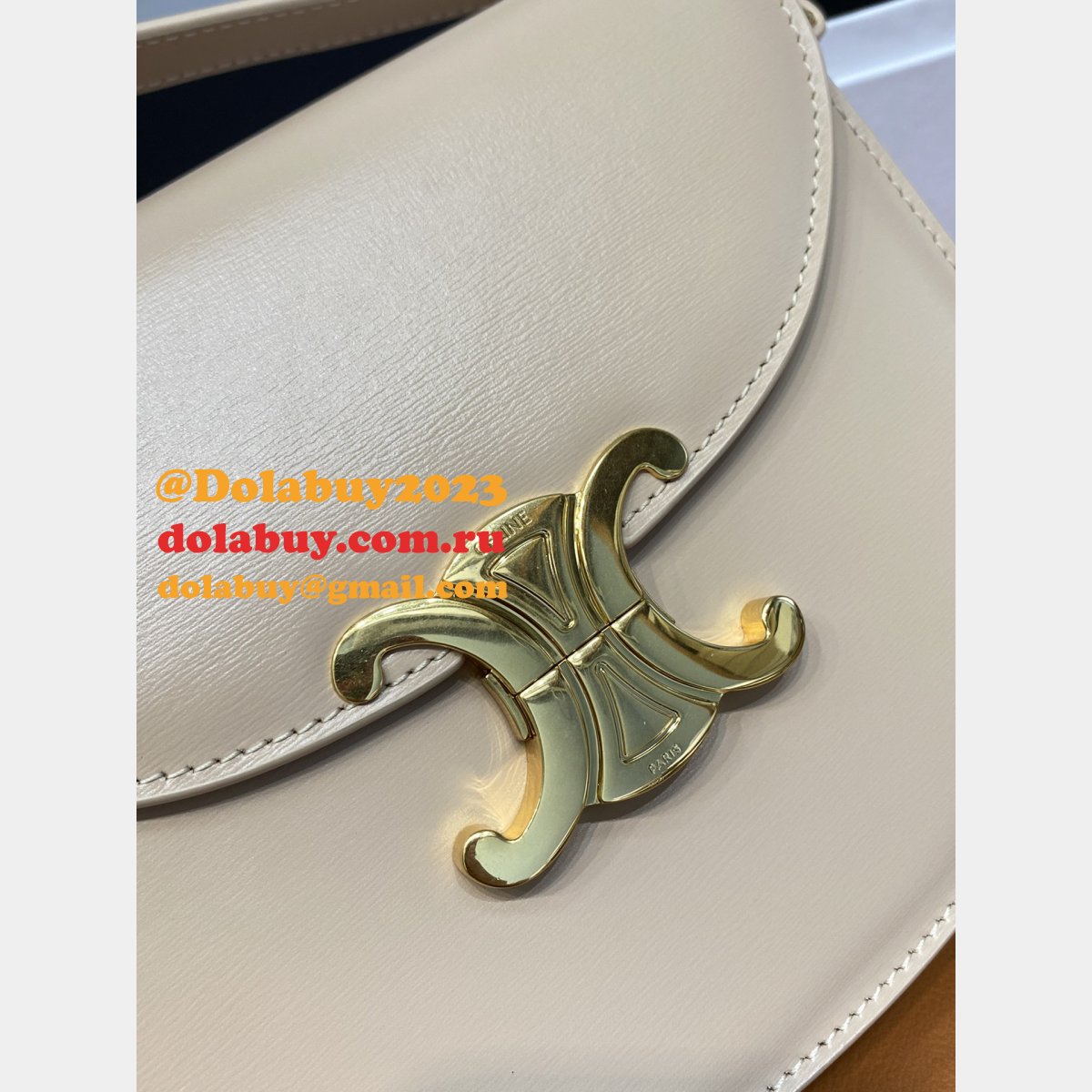 Designer Replica TEEN BESACE TRIOMPHE bag