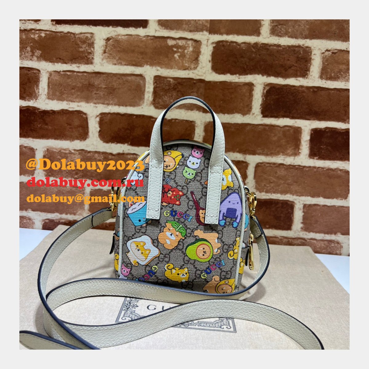 Gucci Fake Animal Print Multi-function 725654 High Quality Bag