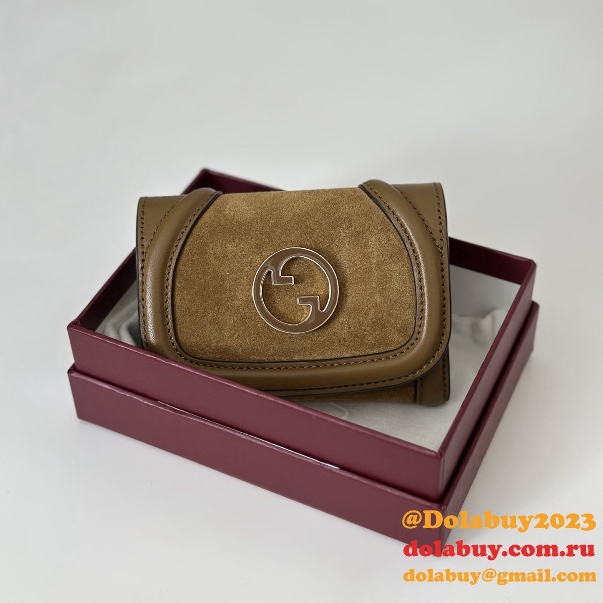 Gucci Wholesale 818795 Blondie Card Case Leather Wallets