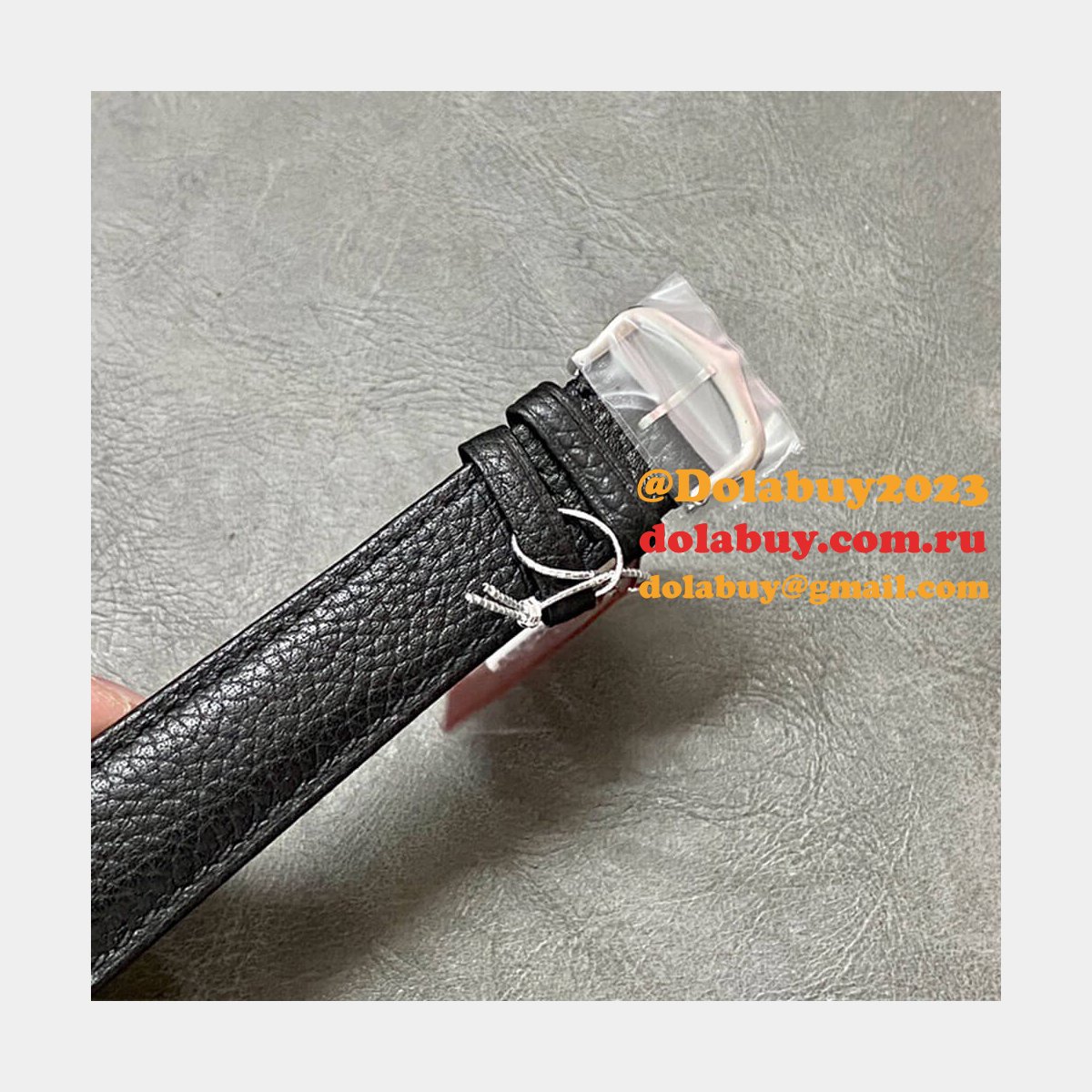 Cartier Small Tank Must watch