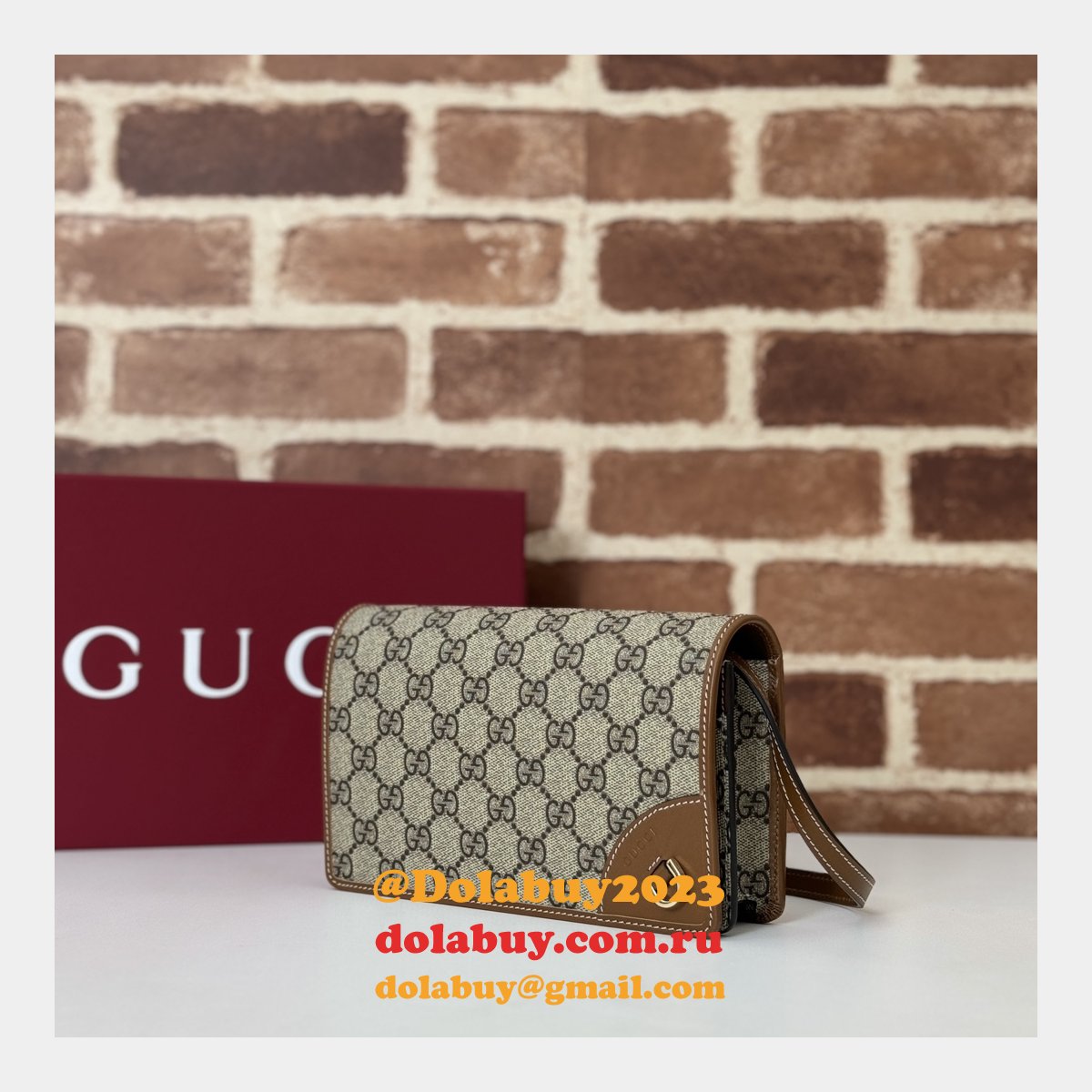Gucci Best Fake GG Emblem Super 820688 Shoulder UK Bag