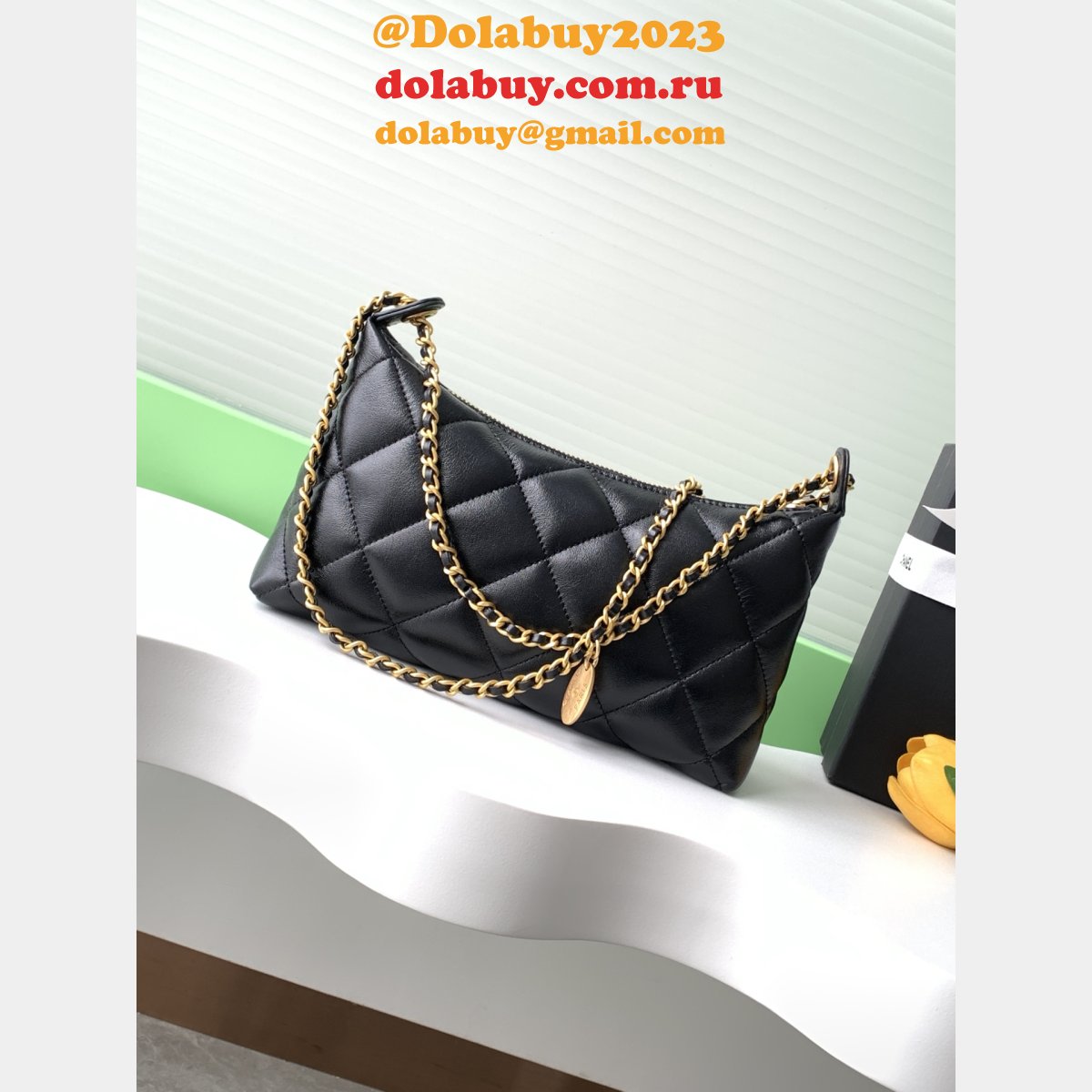 Copy Looking For Hobo 1:1 Mirror AS5528 Black/White Handbag