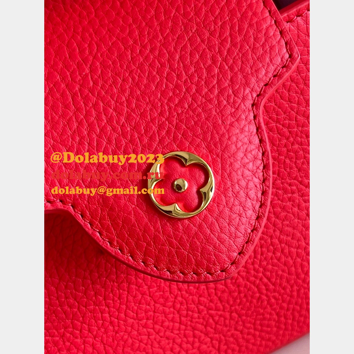 Go Designer Louis Vuitton Replica Capucines M20513 Red Bag