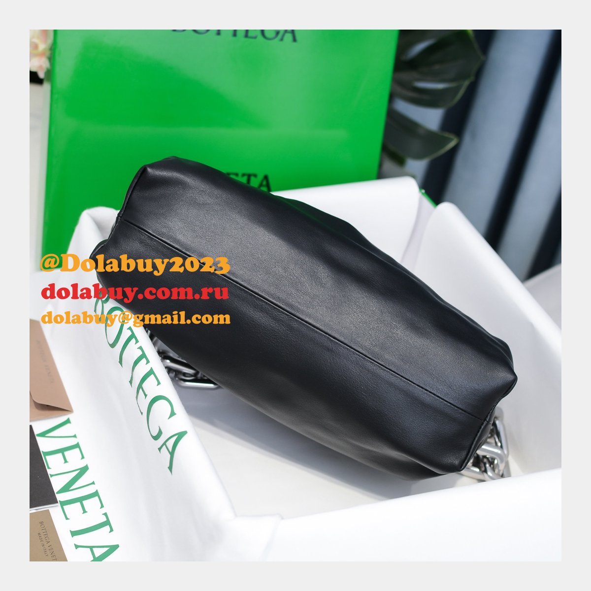 Top Best Quality Bottega Veneta Replica 30CM Chain pouch Bag