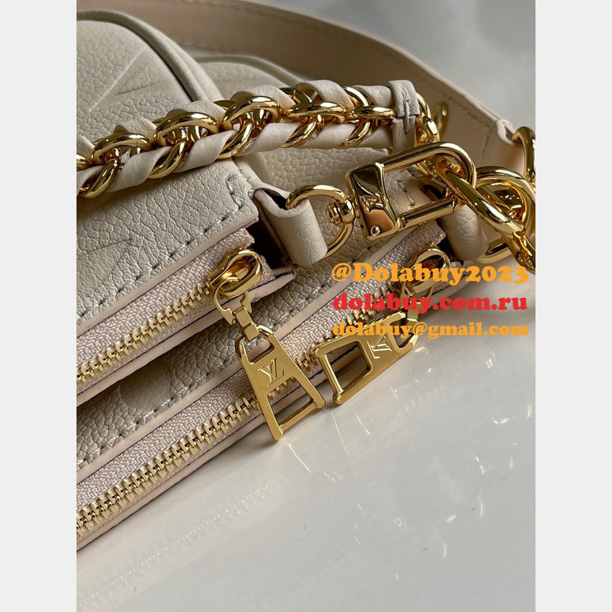 Louis Vuitton UK M57631 Cream Pochette Accessories Monogram
