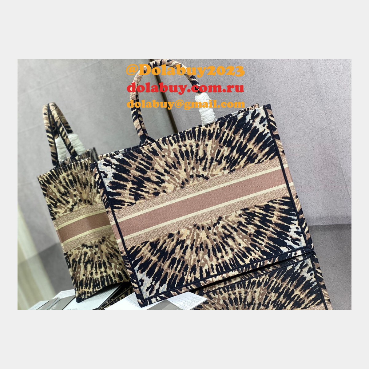 High Quality Dior Replica CD Tote Bags for Women for sale