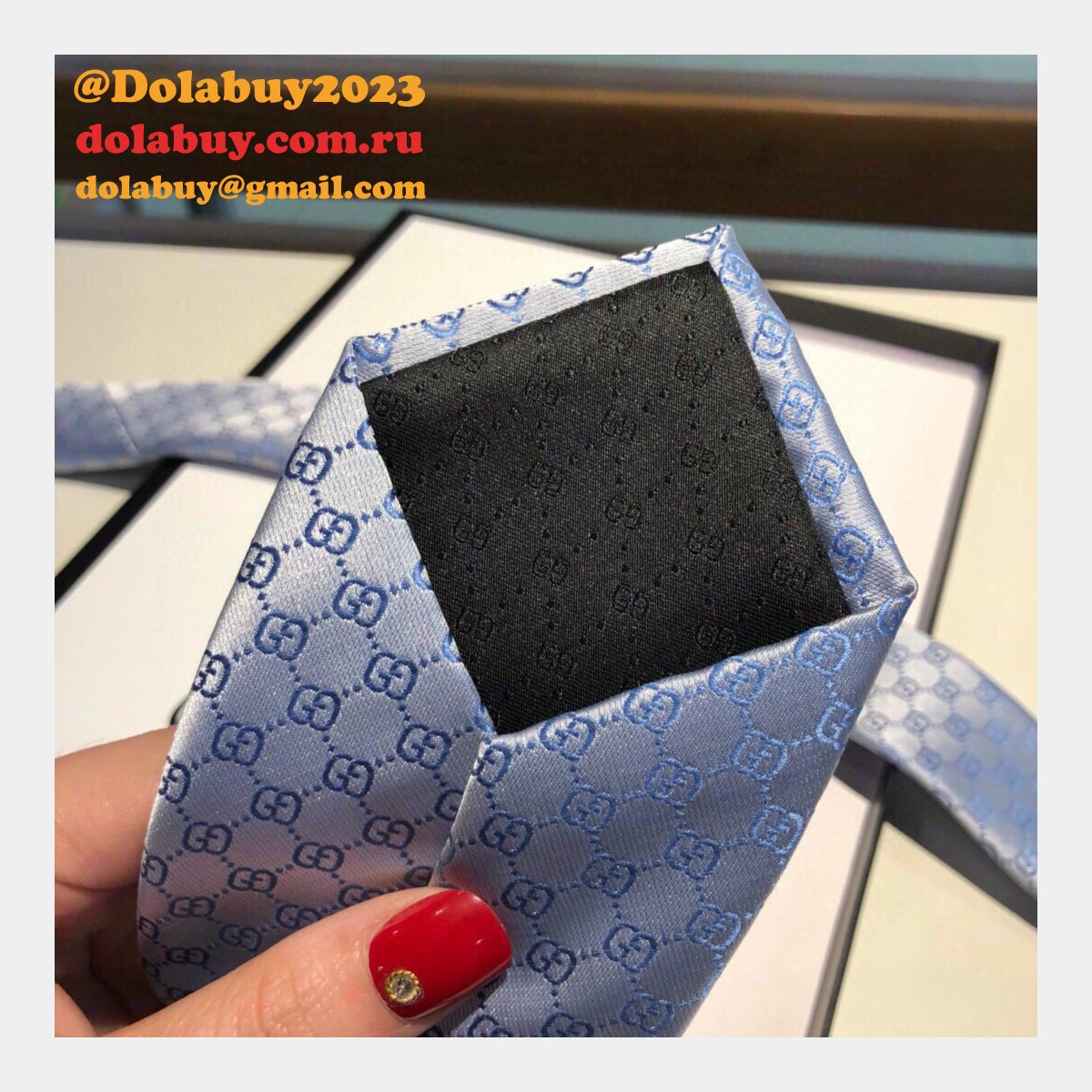 replica G*u*i ties for men round neck