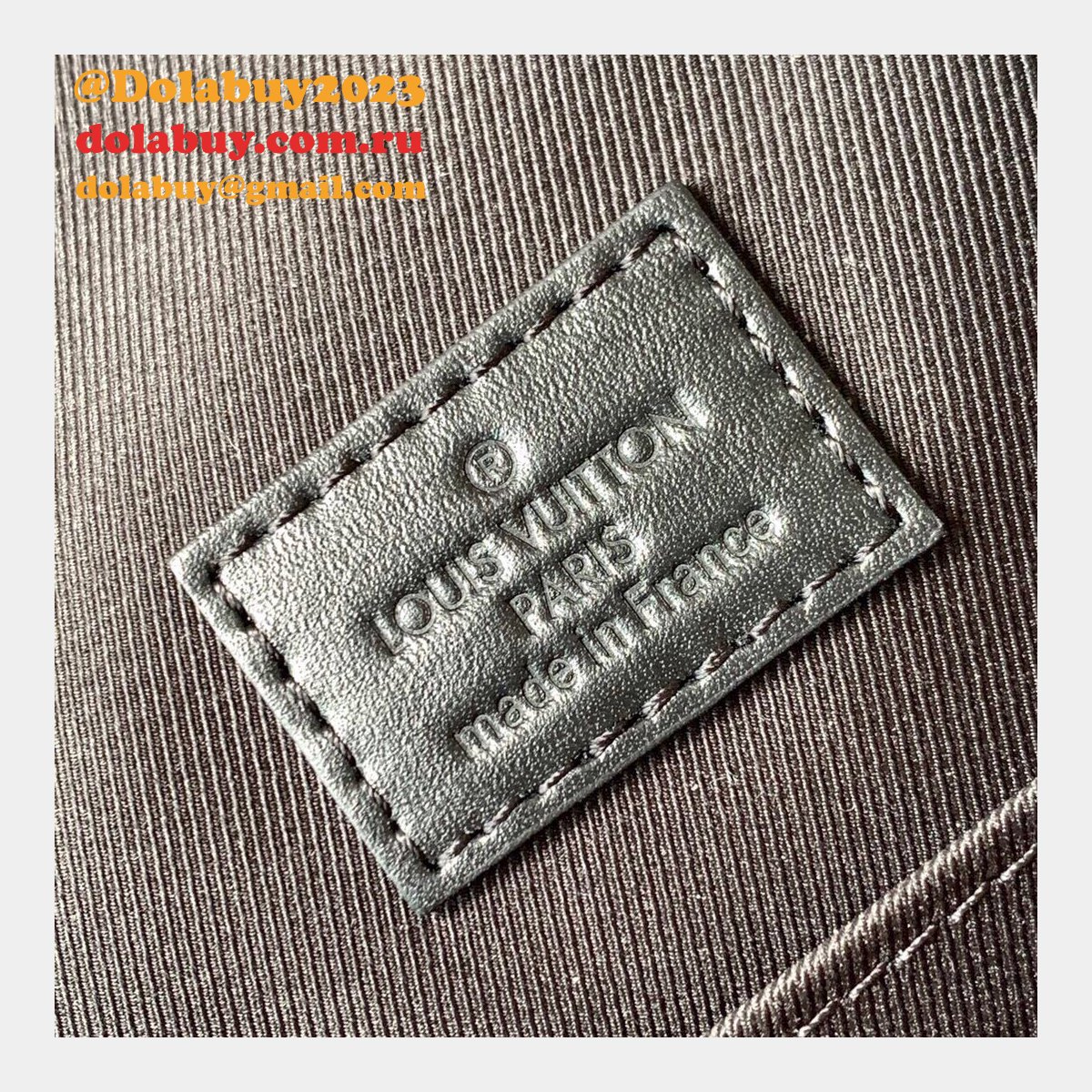 Louis Vuittons Replica Sprinter Messenger G65 M44729 Black