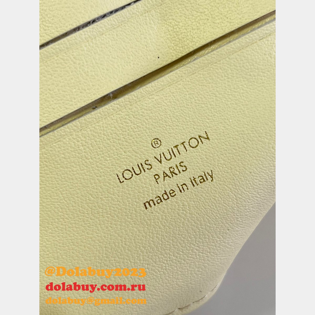 Buy Replica Louis Vuitton M81398/M81399/M81400 Wallet Luxury Strap Bubblegram