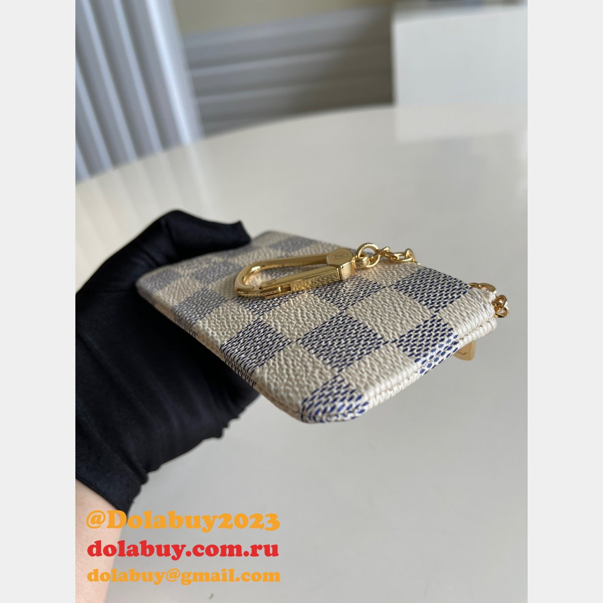 Louis Vuitton Luxury Key Pouch Monogram M62650 Keychain Wallet