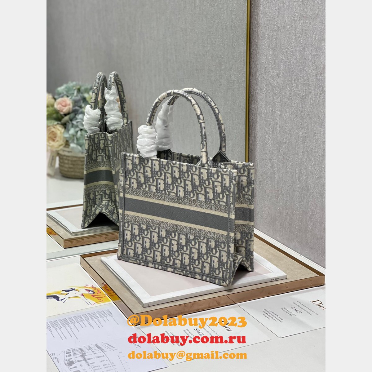 Sell Online Luxury Designer CD Book Tote Replica Handbags