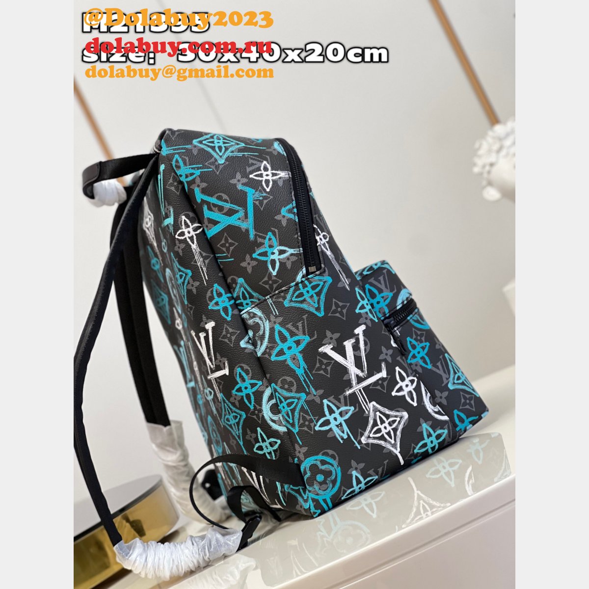 Louis Vuitton Fashion Discovery Backpack Monogram M21395 Men Bags