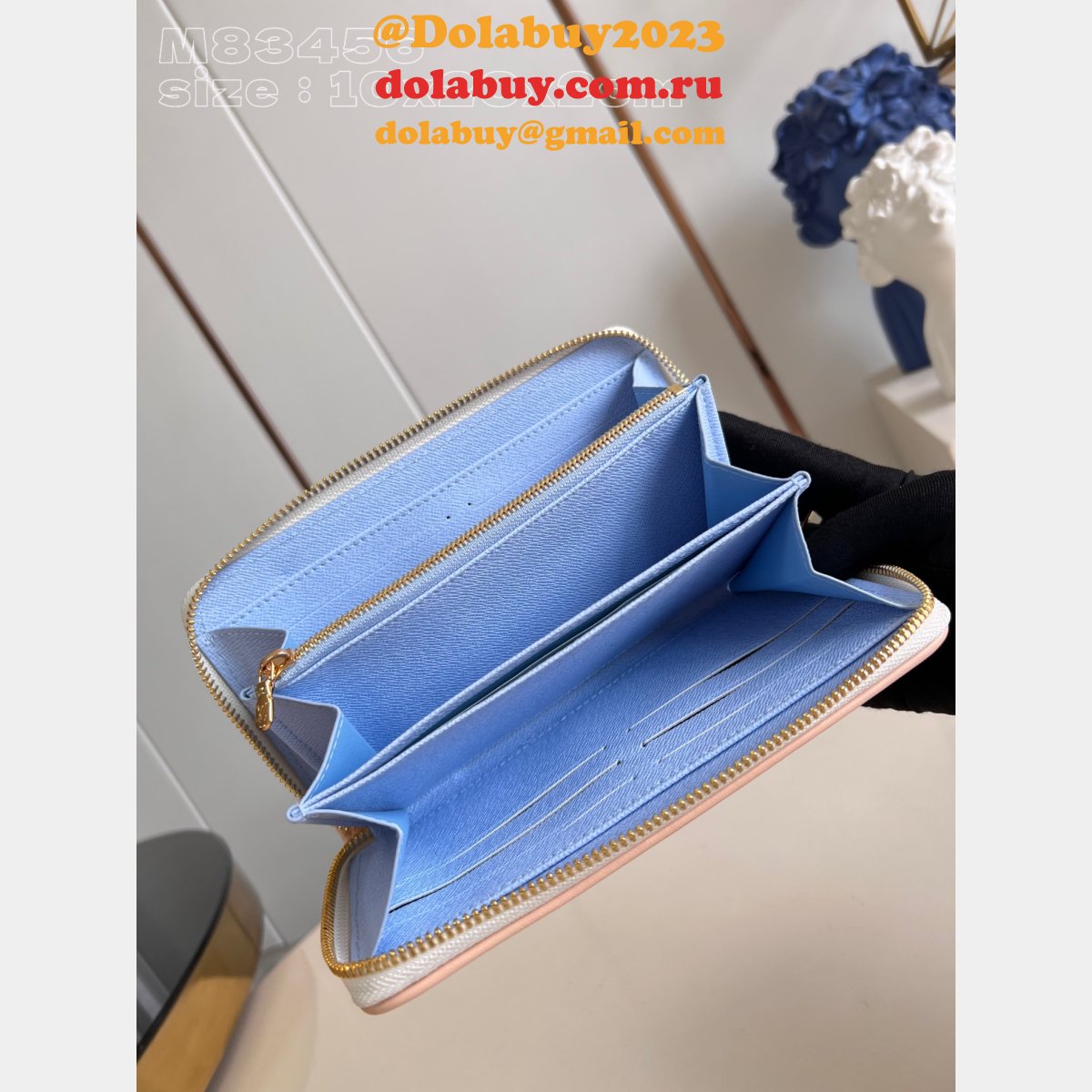 Replica M83500 & M83456 Lou Zippy Shop Louis Vuitton 7 Star Wallet