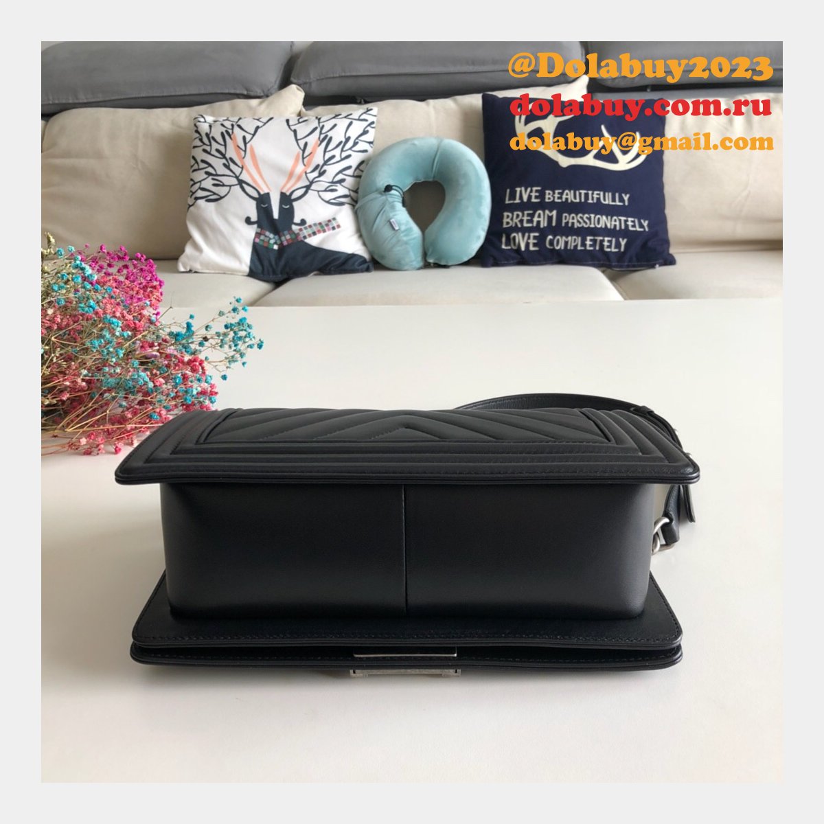 UK CC V Le Boy Top Quality Replica Black Bags Lambskin 25cm
