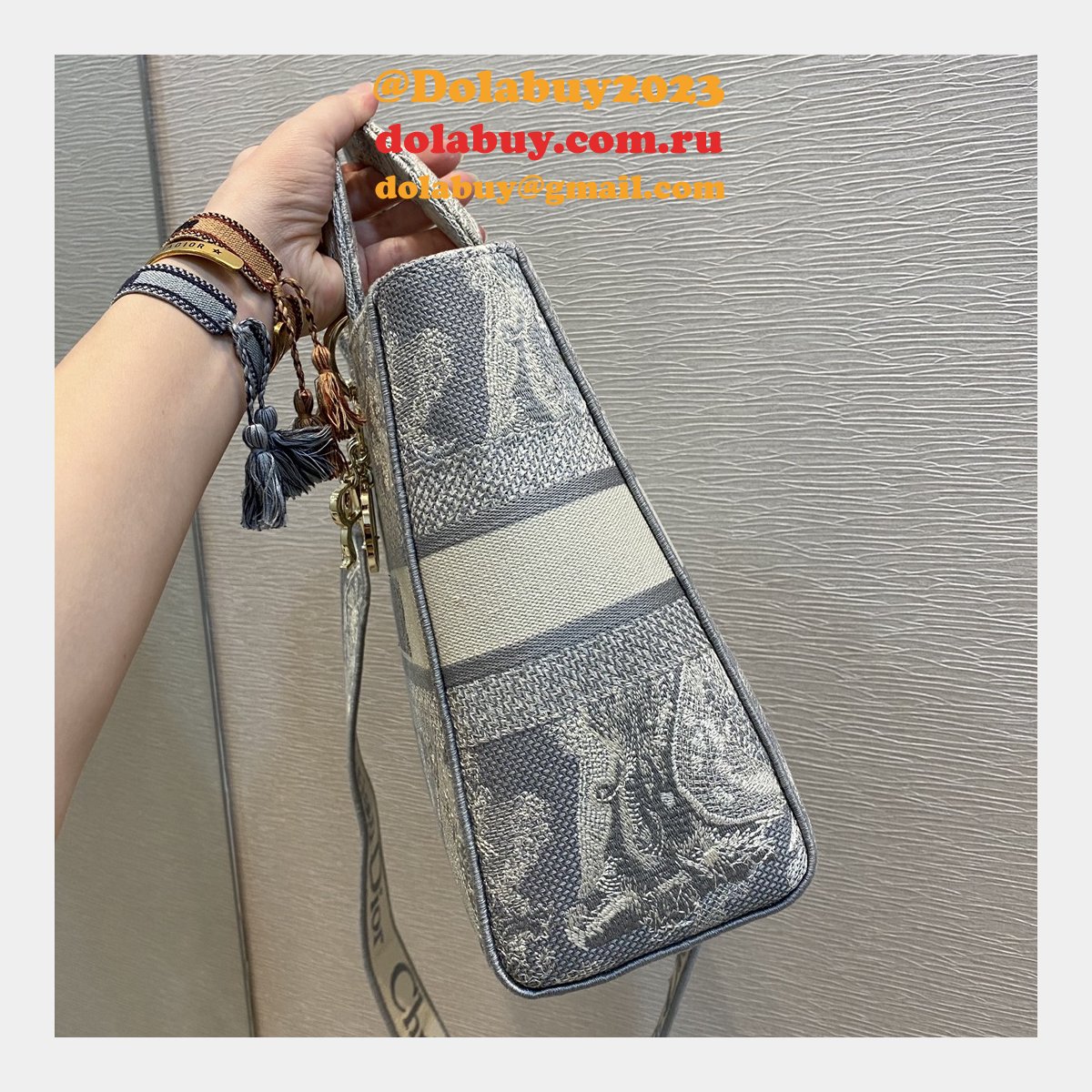 UK 1:1 Mirror High Quality Replica Lady Dior 32cm Bag