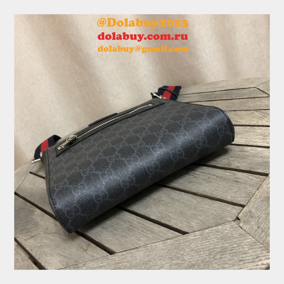 UK Gucci Fake Black GG Supreme Small Messenger 523599 Bag