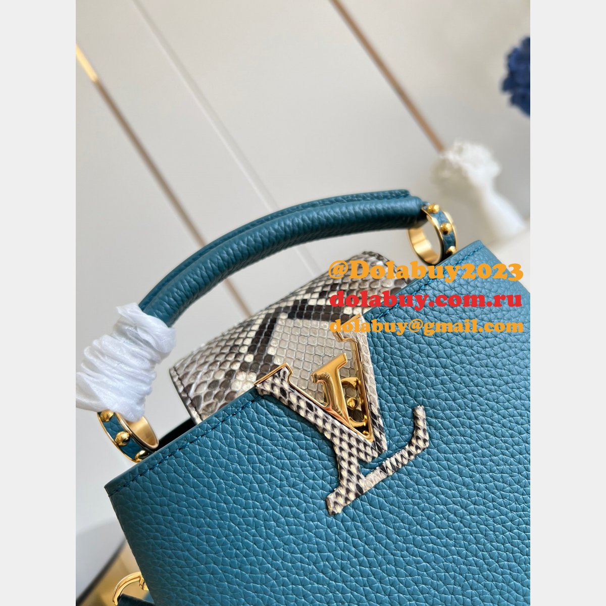 Buy 1:1 Quality Replica Louis Vuitton Capucines M81408 Bags at Dolabuy