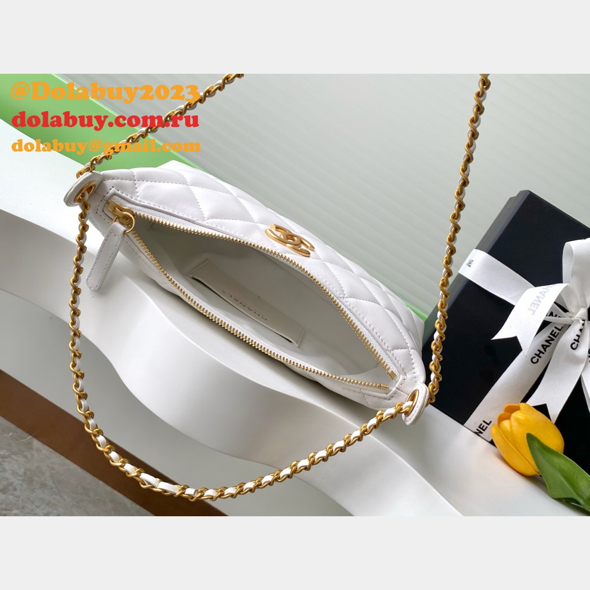 Copy Looking For Hobo 1:1 Mirror AS5528 Black/White Handbag