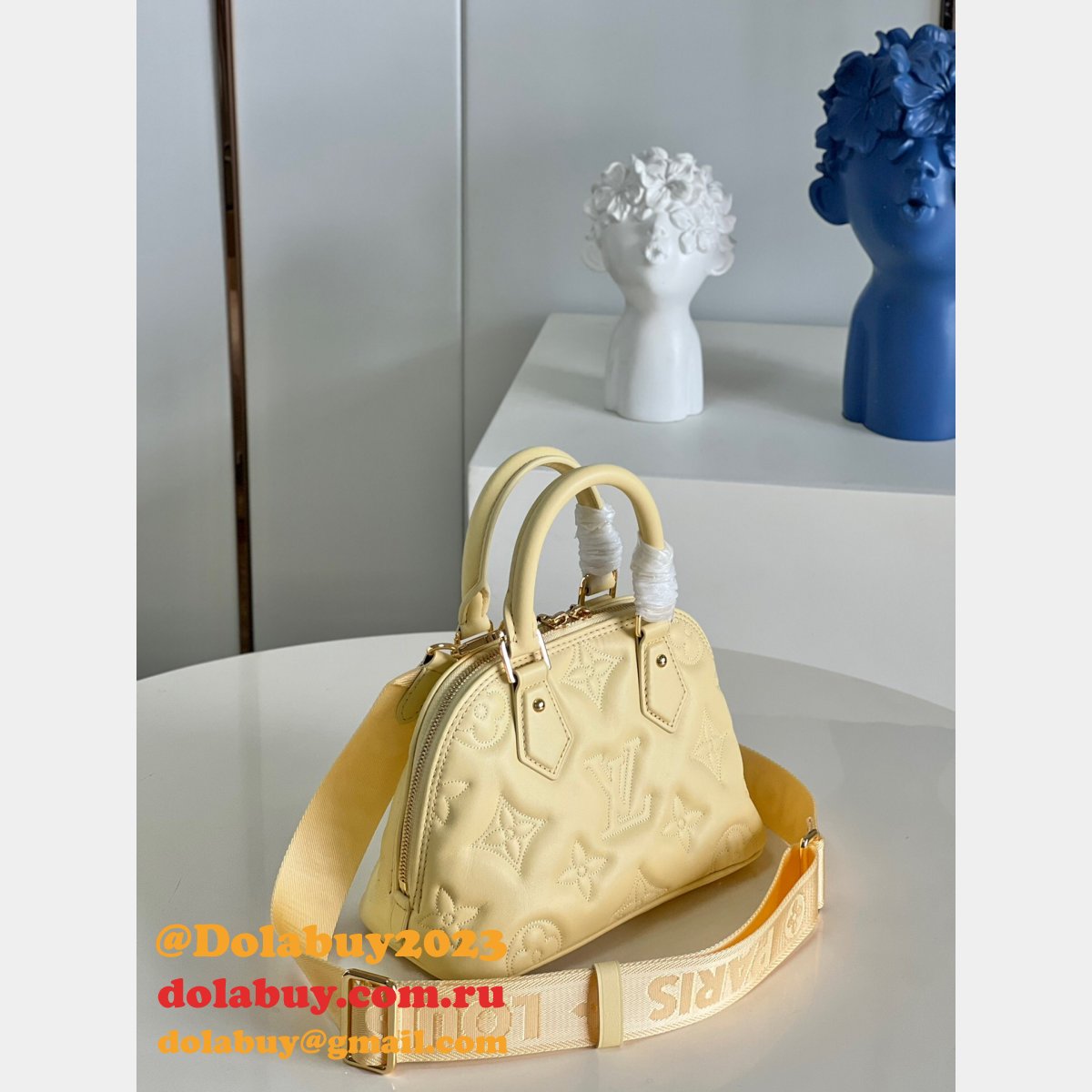 Designer Louis Vuitton Replica Alma 7 Star M59793/M59822 Bubblegram Leather