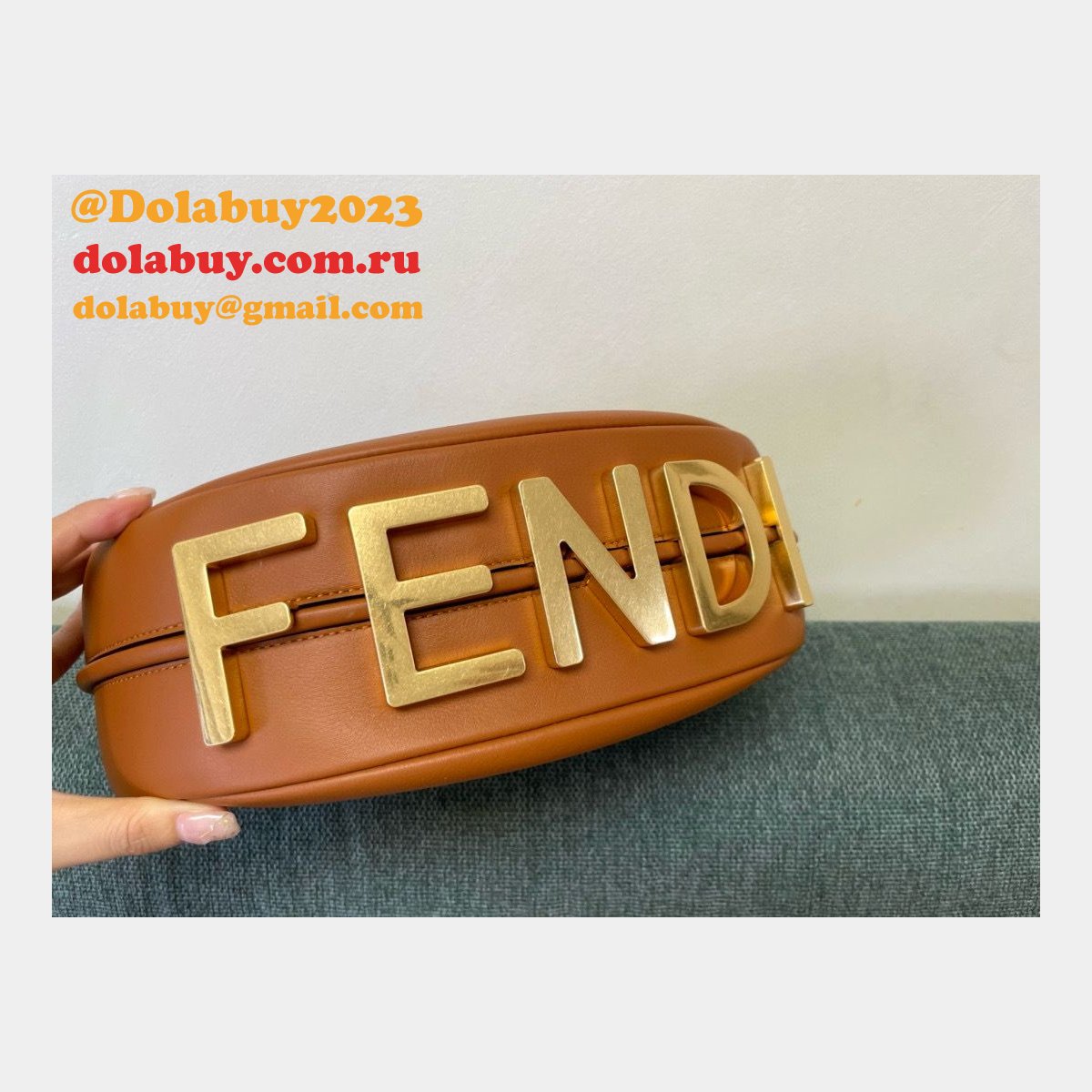 Best Fendi Fendigraphy leather shoulder hobo bag