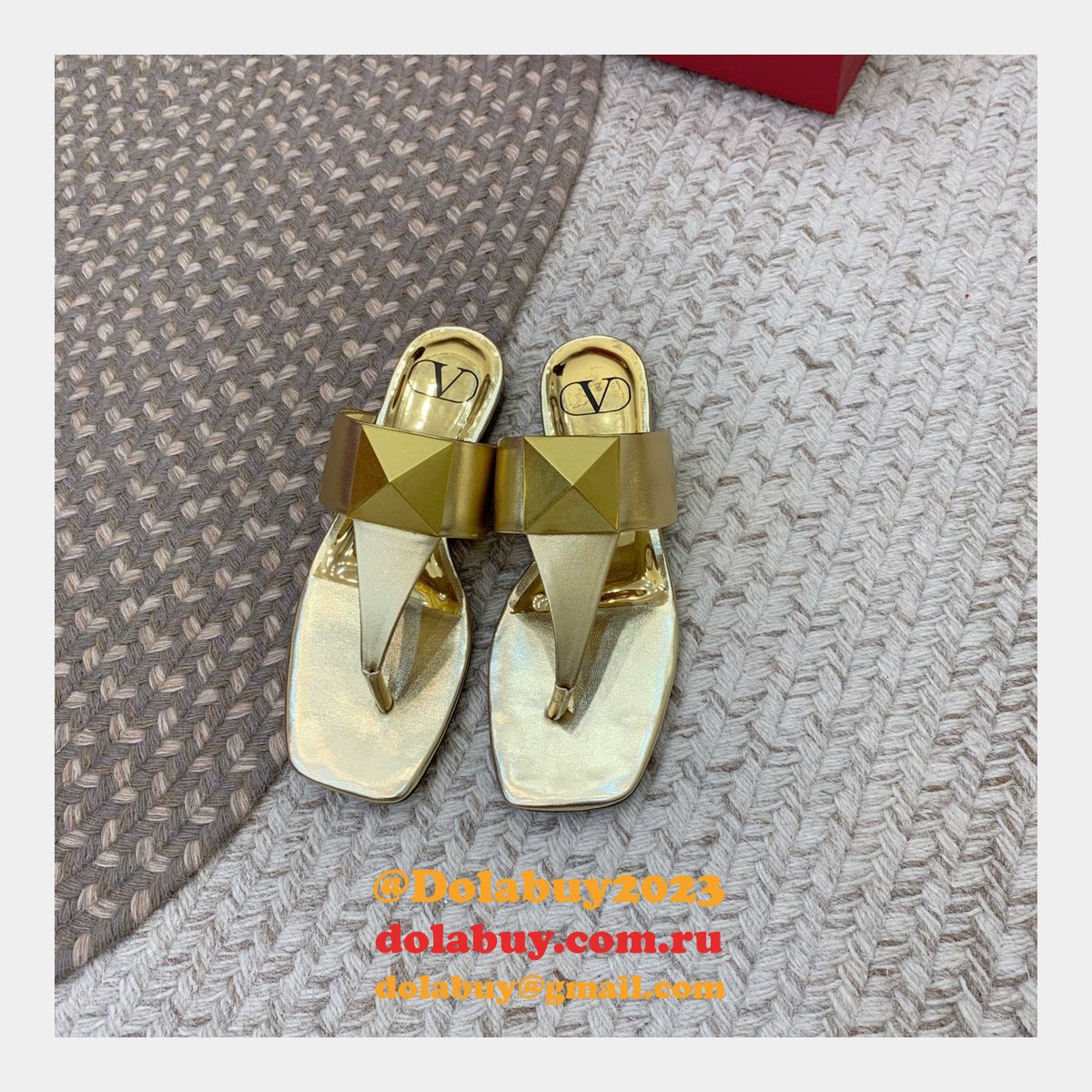 Only Dell high-quality Designer Replica Valentino Shoes