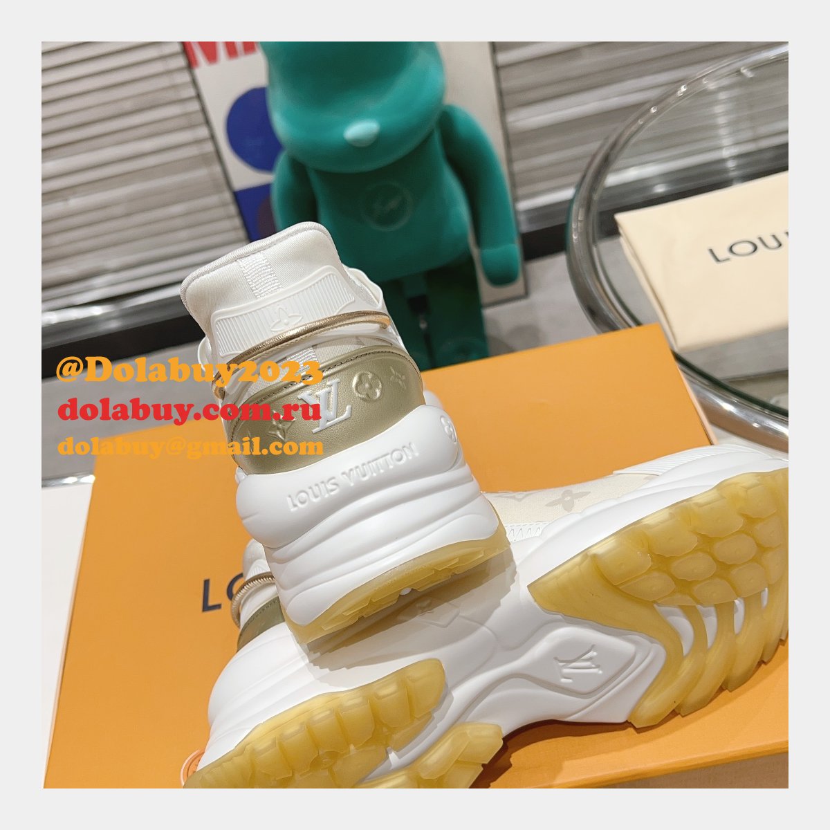 Top Quality LOUIS VUITTON RUN55 Sneakers