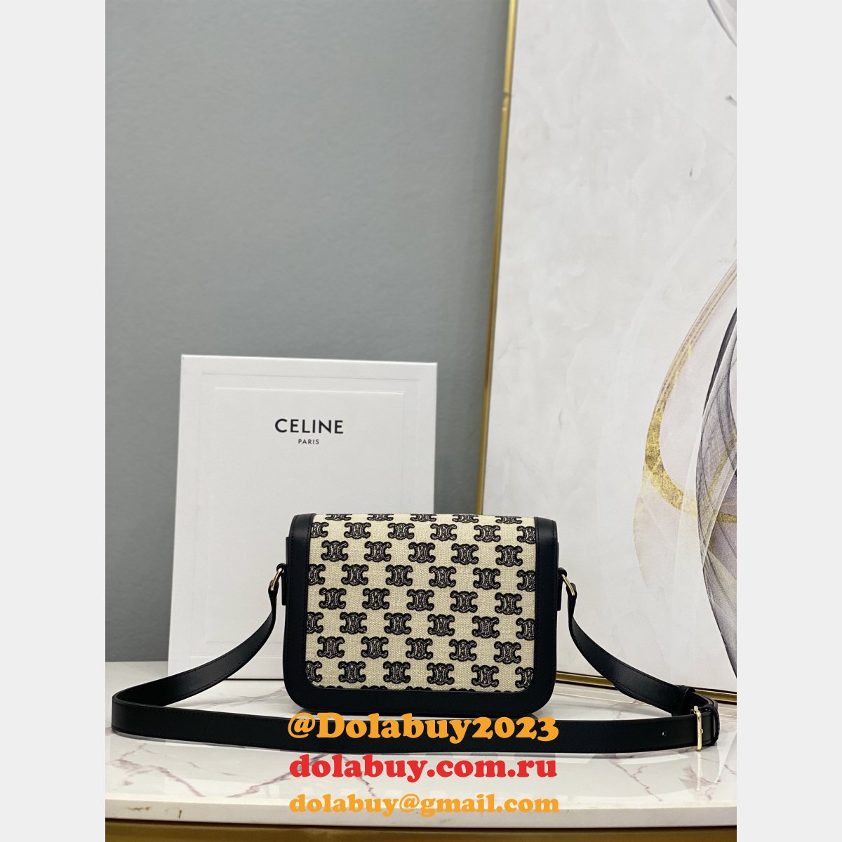 Celine High Quality Triomphe teen 18.5cm 188423 Cheap Bag
