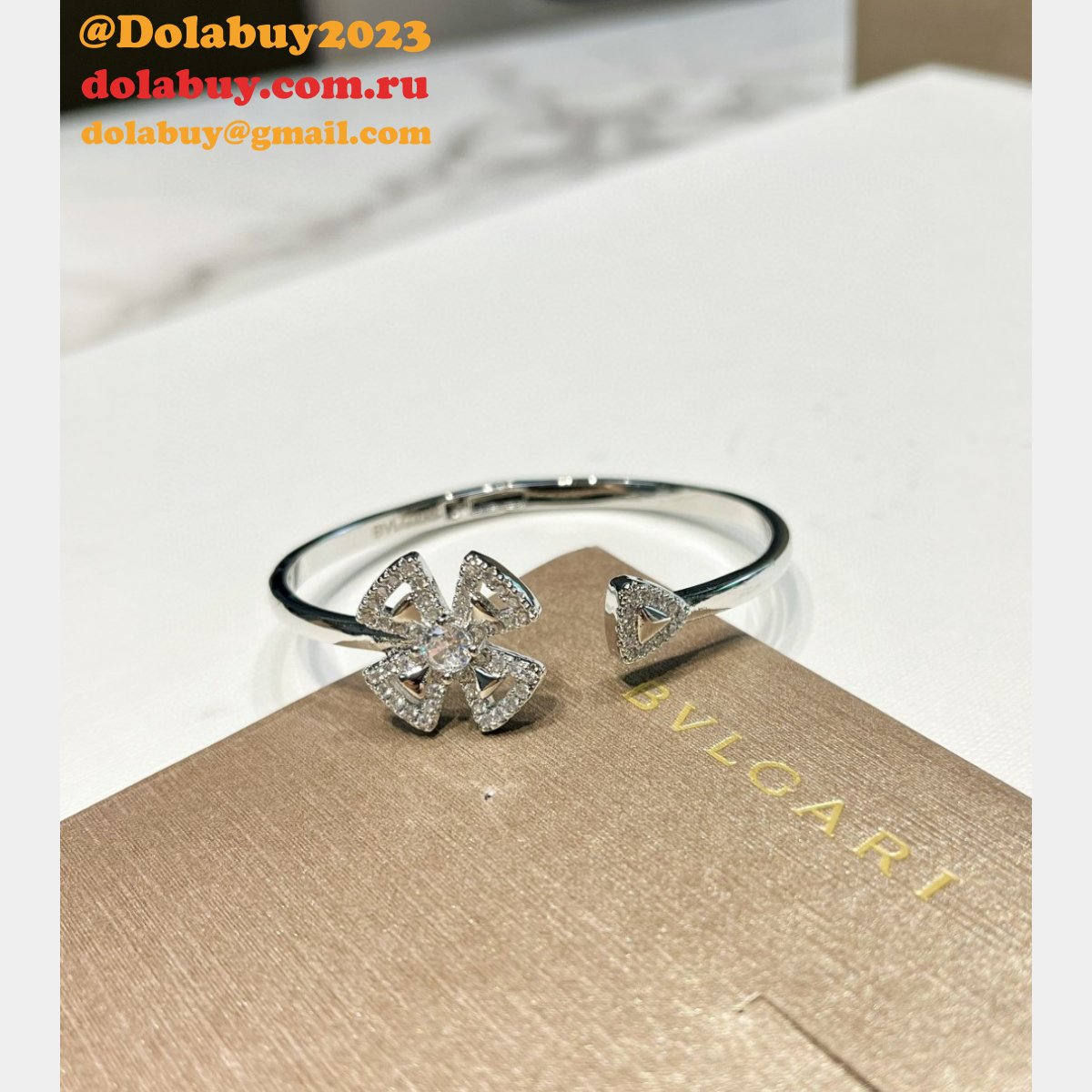 Duplicate Wholesale BRACELET Luxury Replica