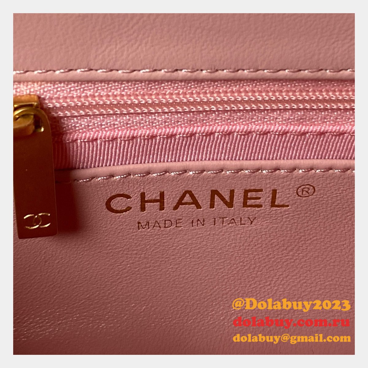 Perfect Copy Top Quality AS4012 Flap Black Replica Bag