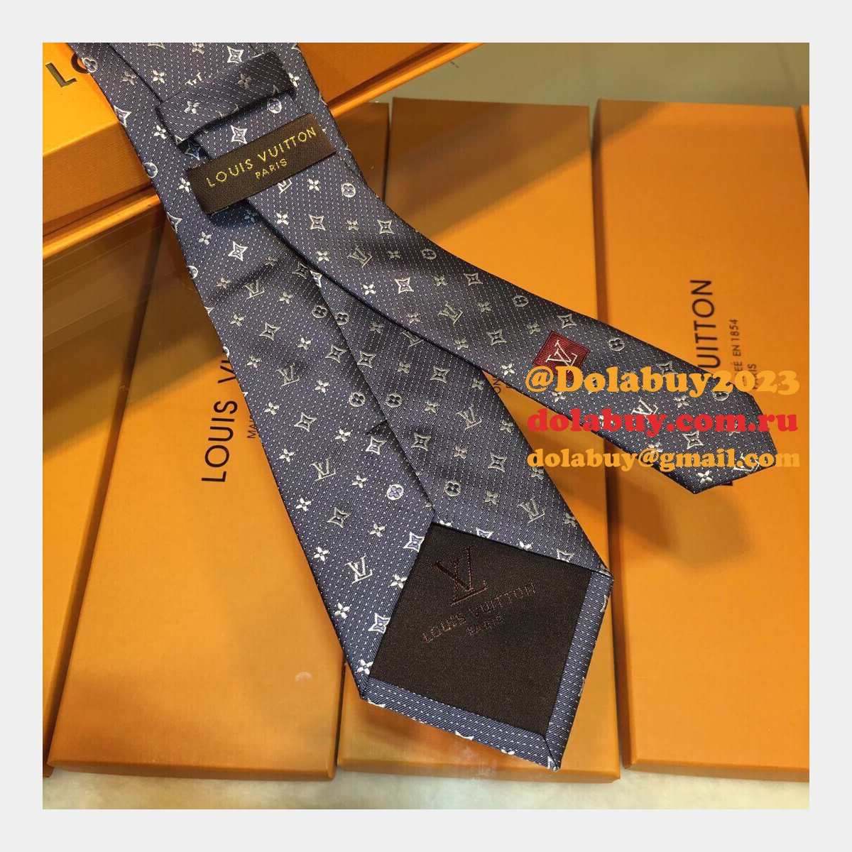 Louis Vuitton Monogram Classic Jacquard series Tie