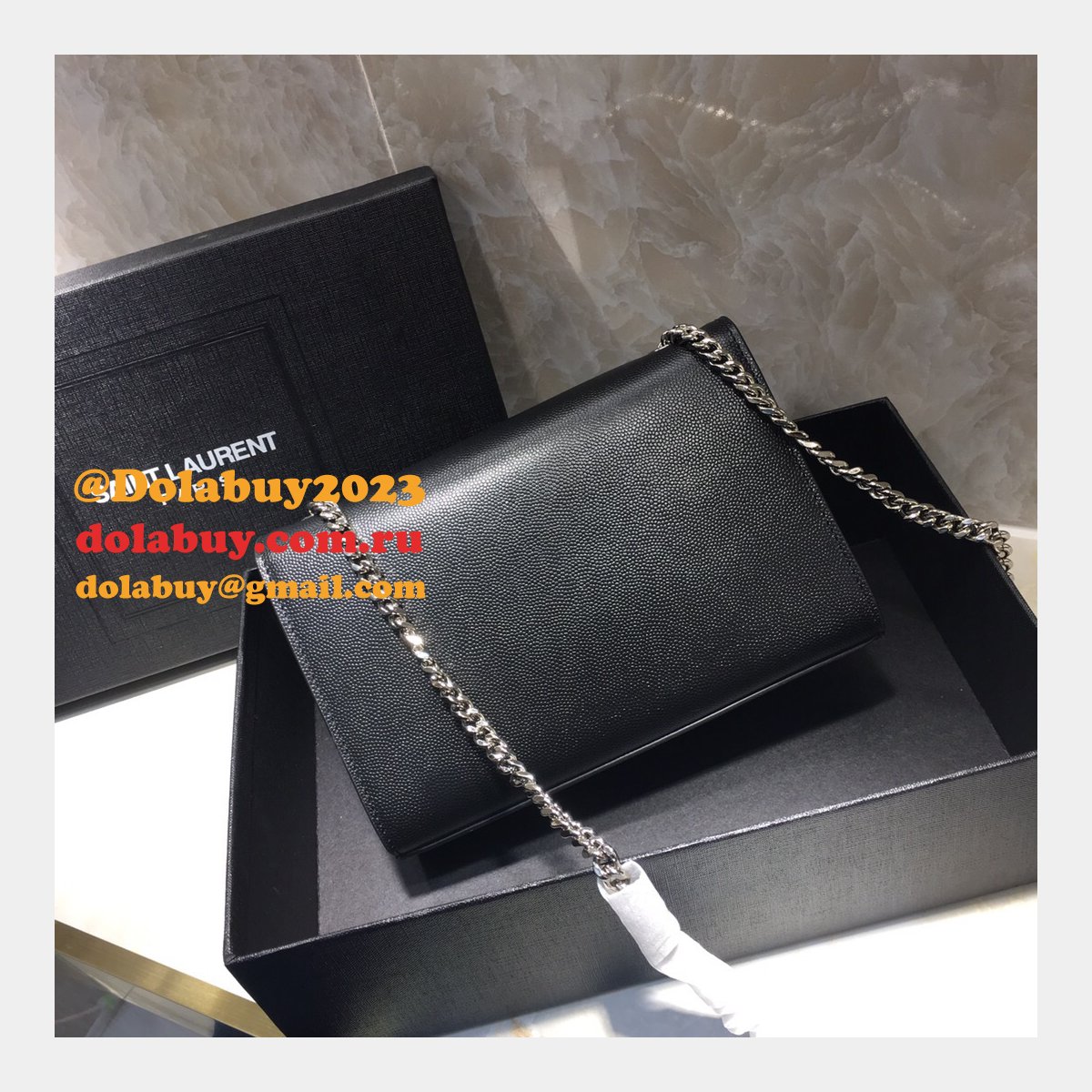 Saint Laurent 20CM Vicky Quilted Shoulder Bag