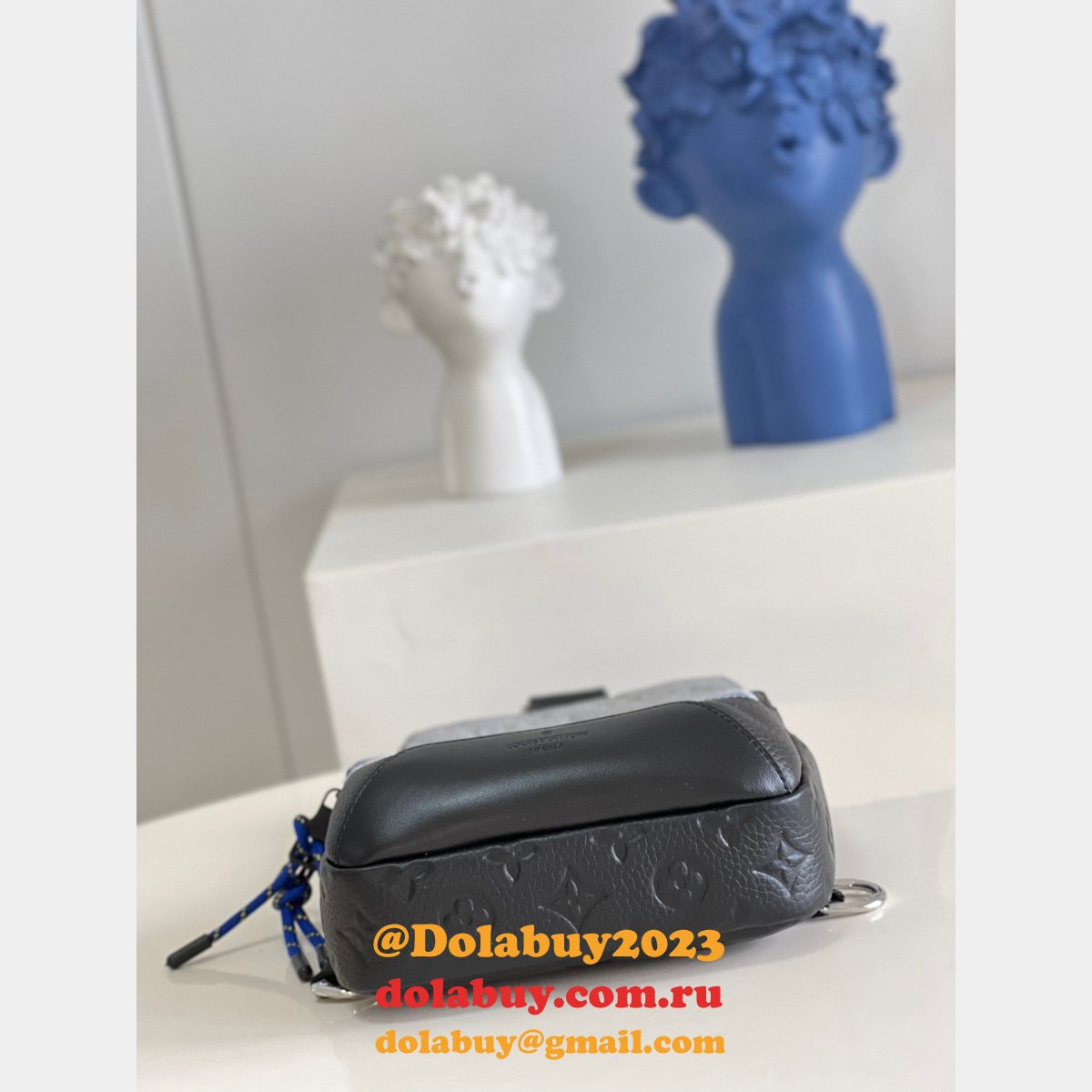 Louis Vuitton Replicas Avenue Sling Bag M59926