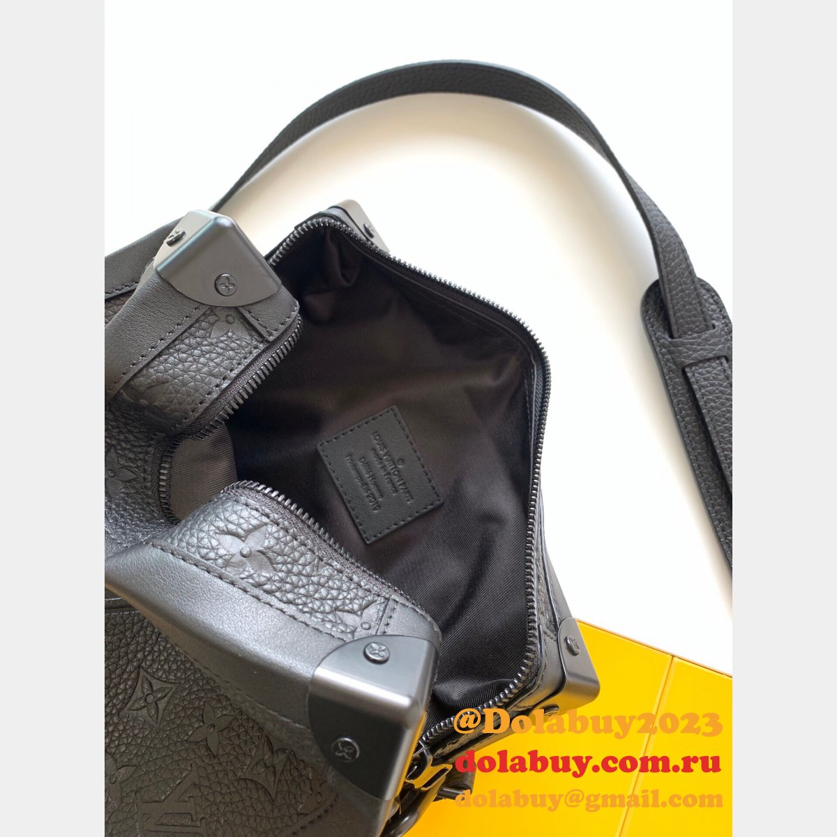 7 Star Louis Vuittons Soft Trunk H25 M55700 Black Bag