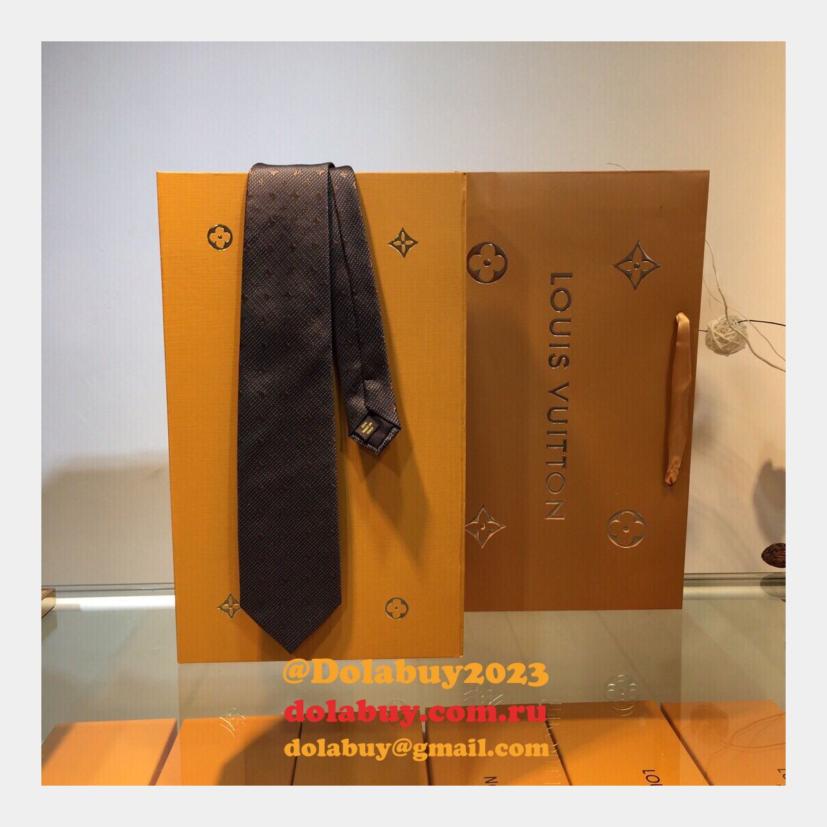 Louis Vuitton Monogram Classic Jacquard series Tie