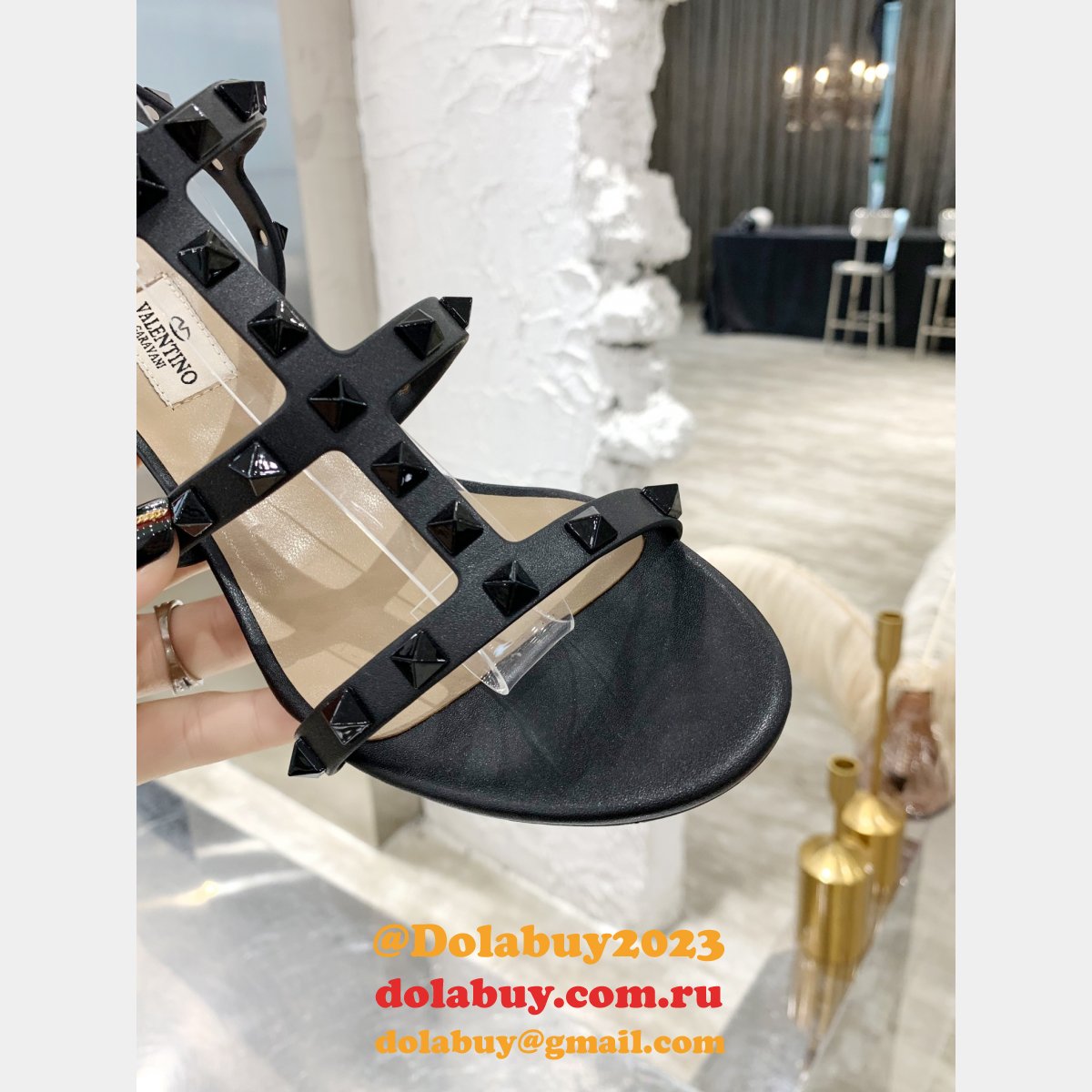 Replica valentino ROCKSTUD CALFSKIN ANKLE STRAP SANDAL