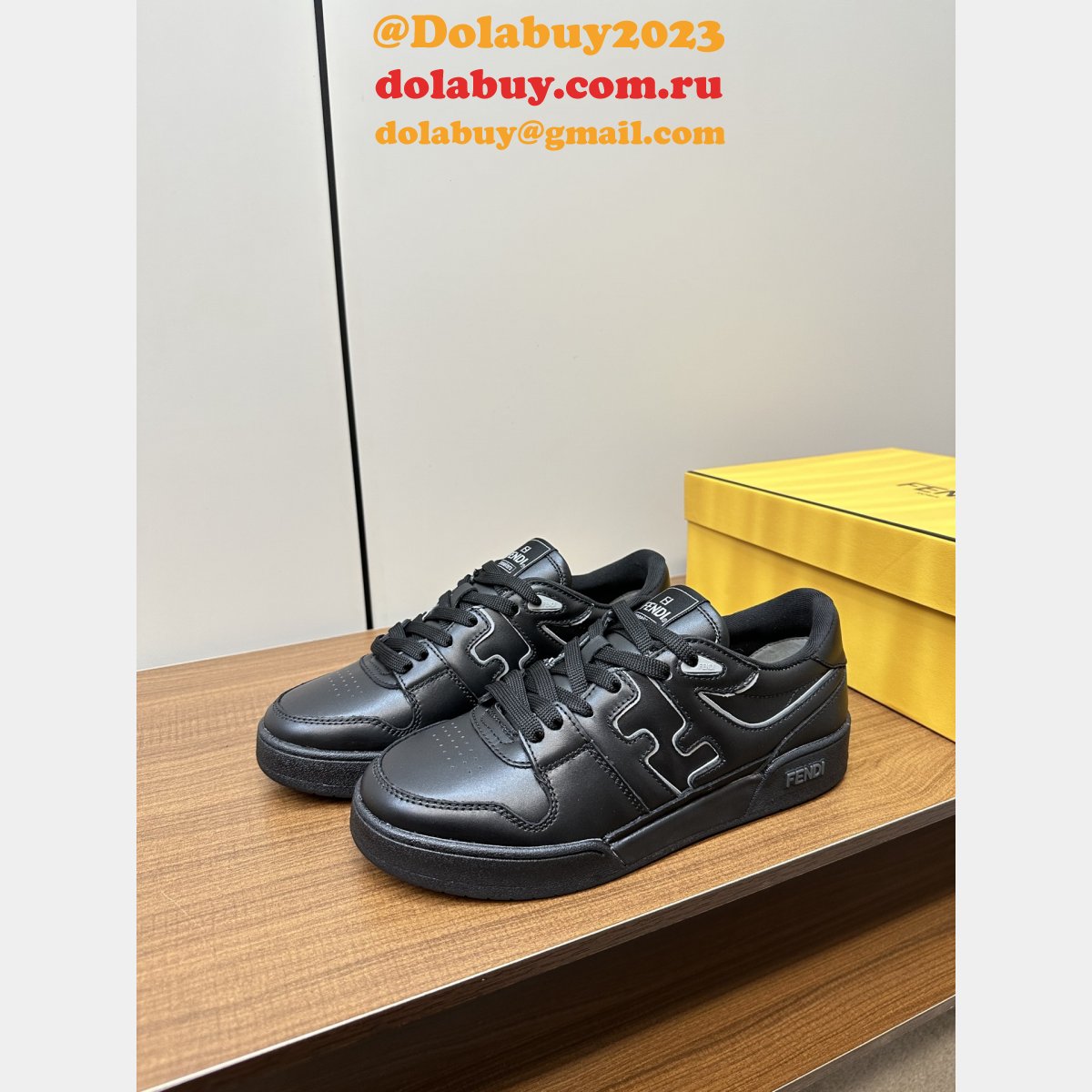 Fendi Match Low-Top Sneakers