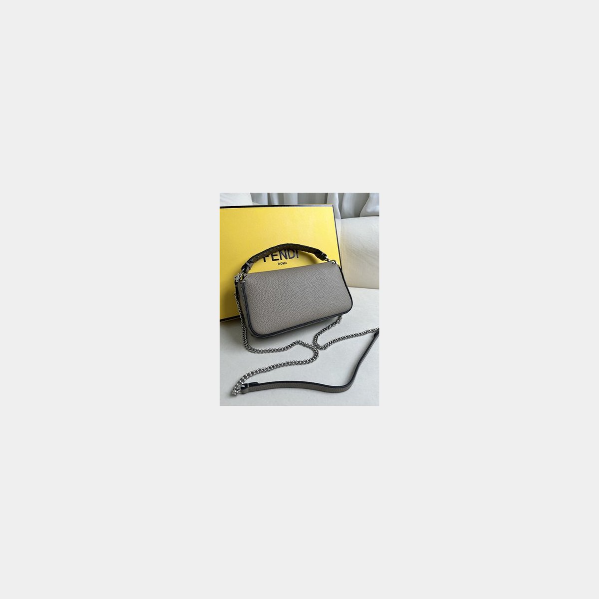 Wholesale Fashion FENDI BAGUETTE HANDBAG #8007