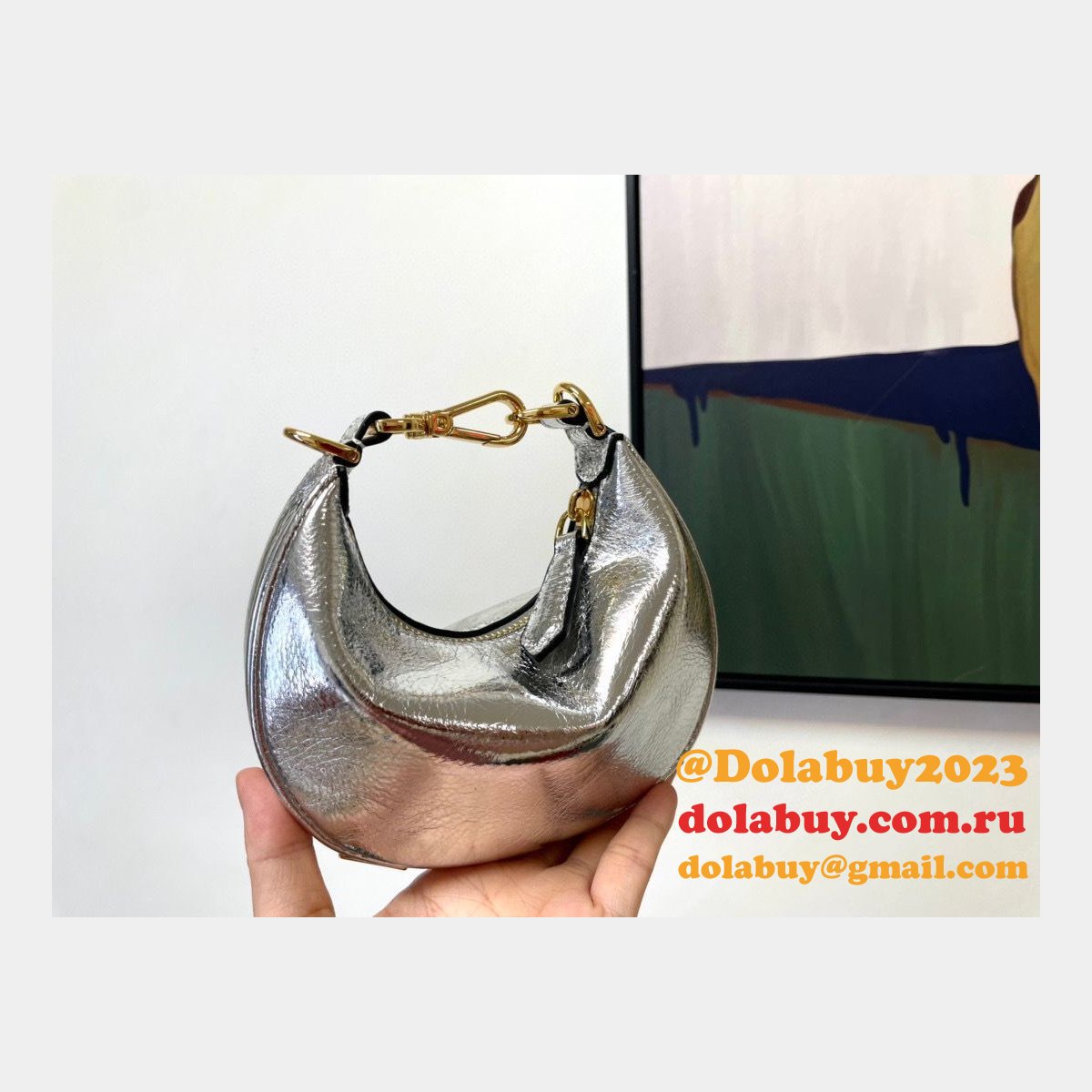 Top Mini Nano Fendi Replica graphy bags