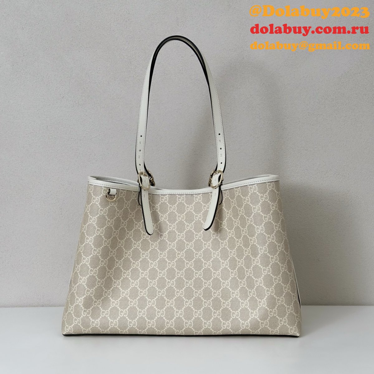 Gucci GG Emblem Medium Tote Top Quality 815213 Bag