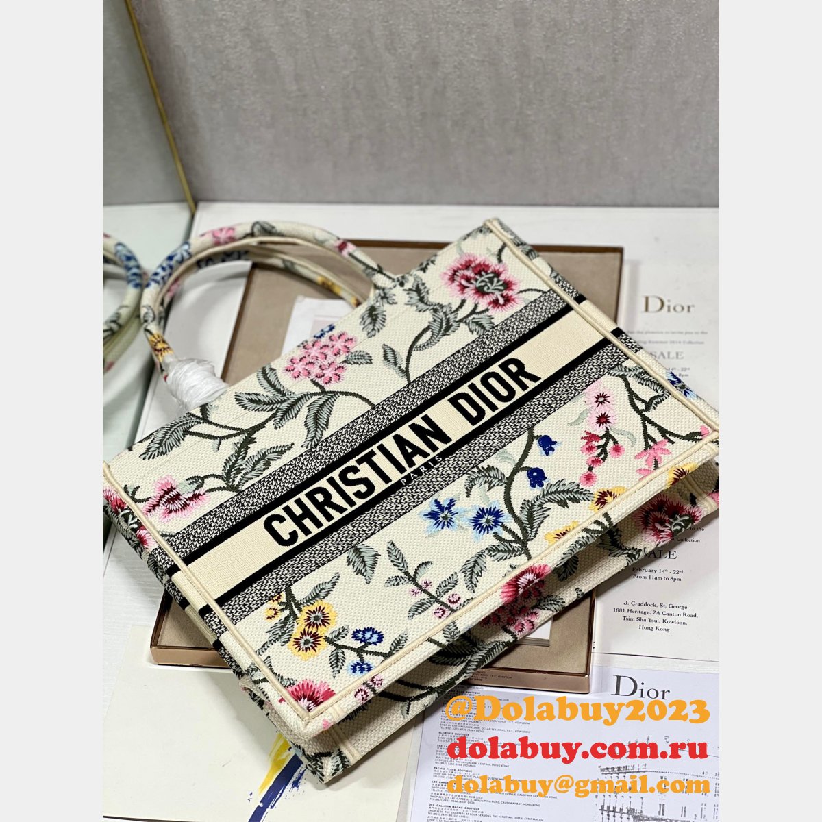 Designer Christian Dior AAA+ Replica CD Book Tote Bags