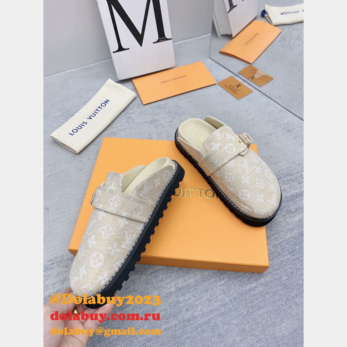 Outlet Replica Louis Vuitton Baotou Drag men Shoes Dolabuy