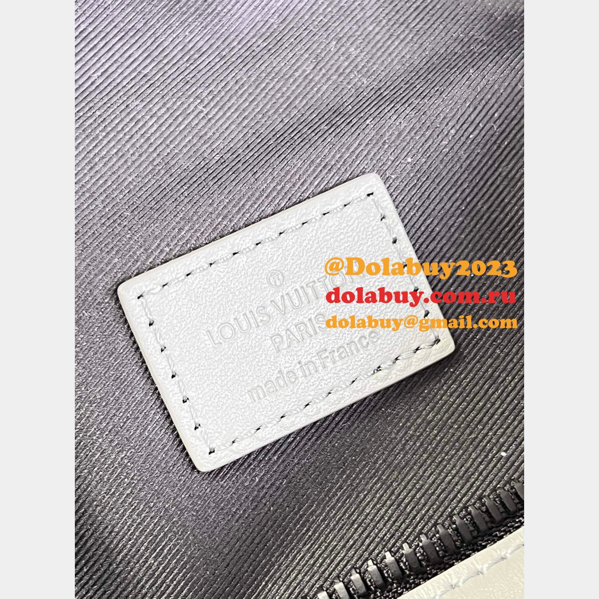 The Best Louis Vuitton Discovery Bumbag G65 Men M46108 Replica Bags