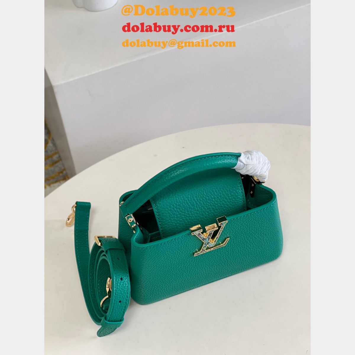 Louis Vuitton Perfect Capucines Structured Crossbody Satchels M48865 Fake